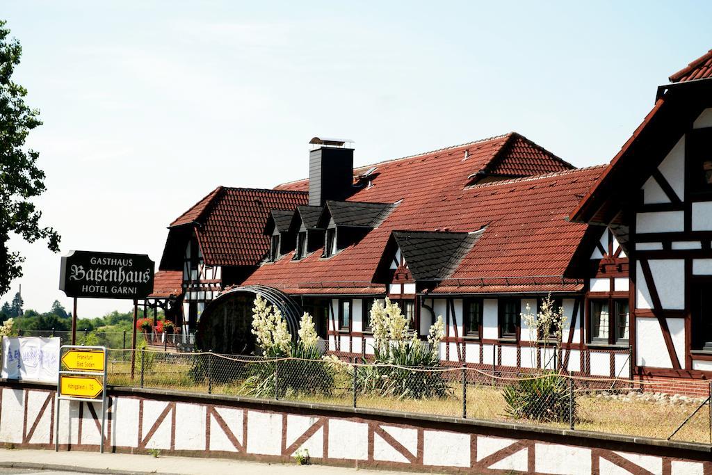 Готель Batzenhaus Бад-Зоден-ам-Таунус Екстер'єр фото
